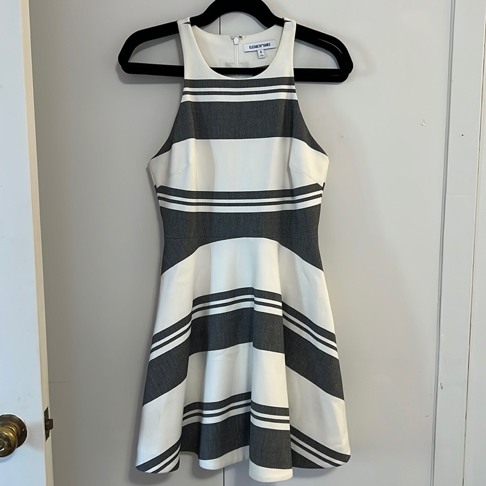 Elizabeth and James Gray and White Fit and Flare Dress